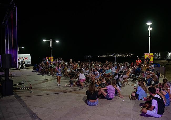 Una de las proyecciones de este verano organizada por Tenique Cultural.