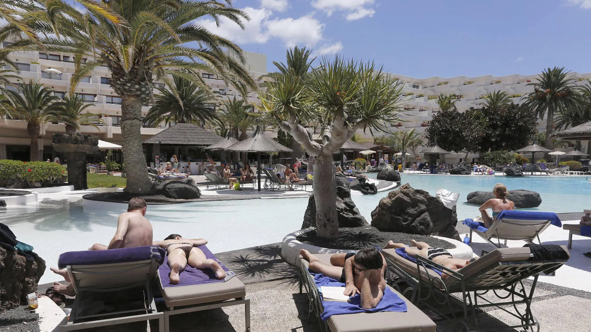 The Canary Islands hotel sector is "very optimistic" for winter after the closure of a great summer