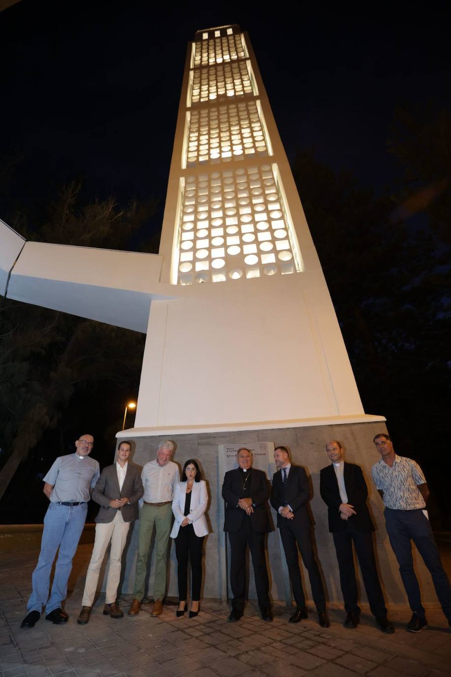 La nueva torre del campanario de Los Dolores, en imágenes