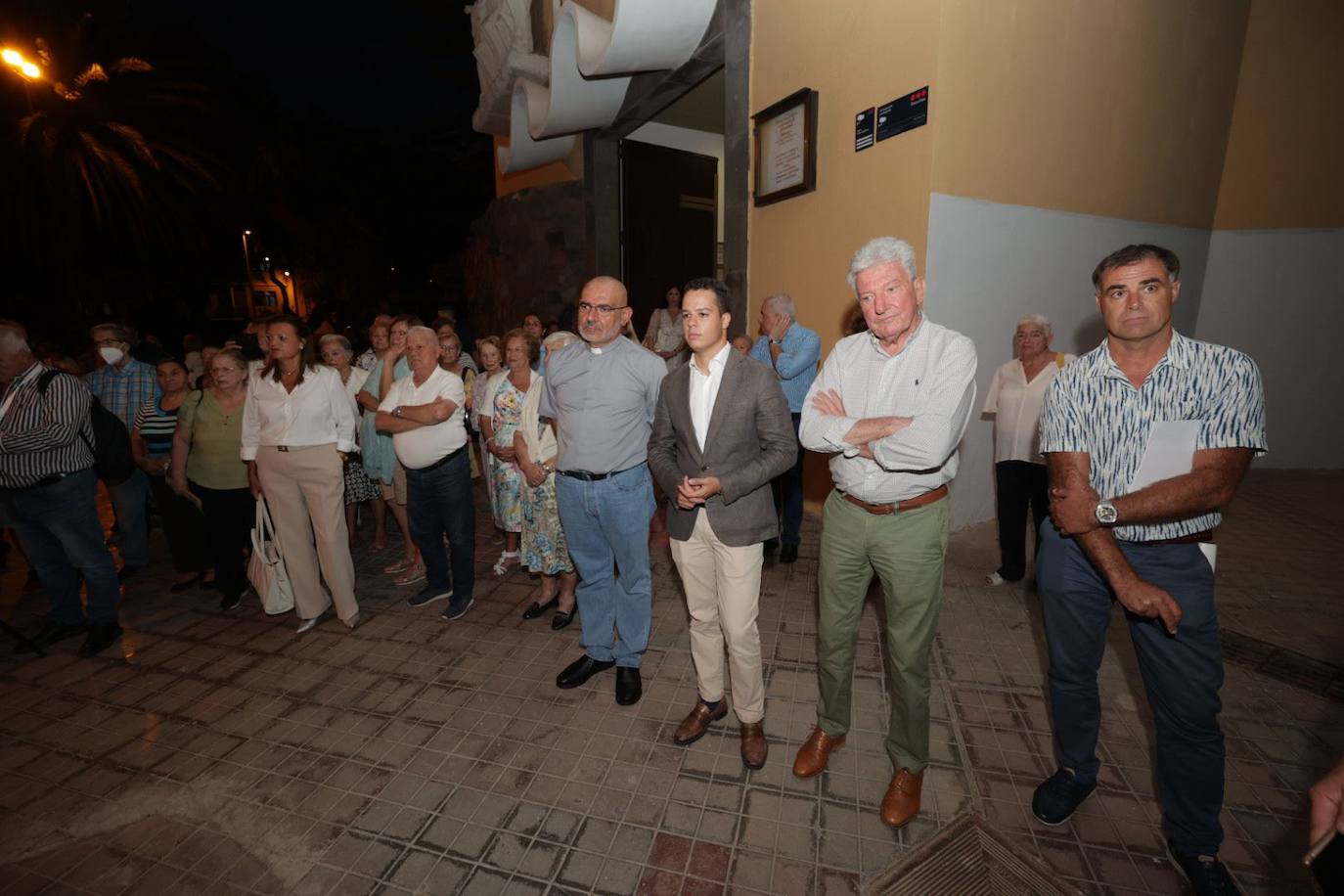 La nueva torre del campanario de Los Dolores, en imágenes