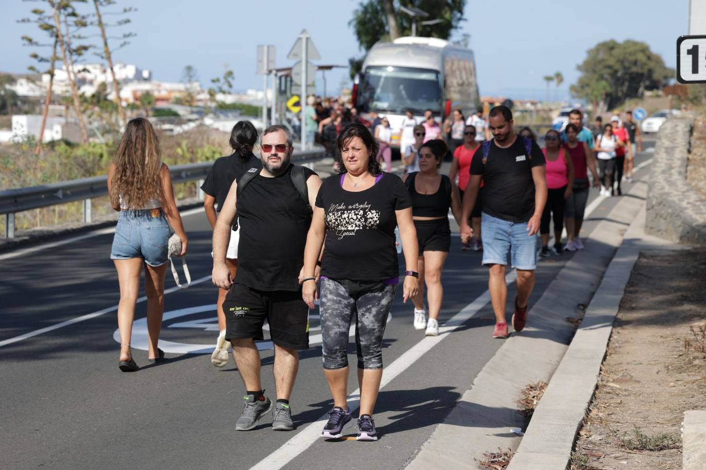 Los peregrinos empiezan su camino hacia Teror