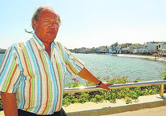 Pérez, exedil del PSOE, abanderó una incansable lucha en defensa del caserío de Ojos de Garza.