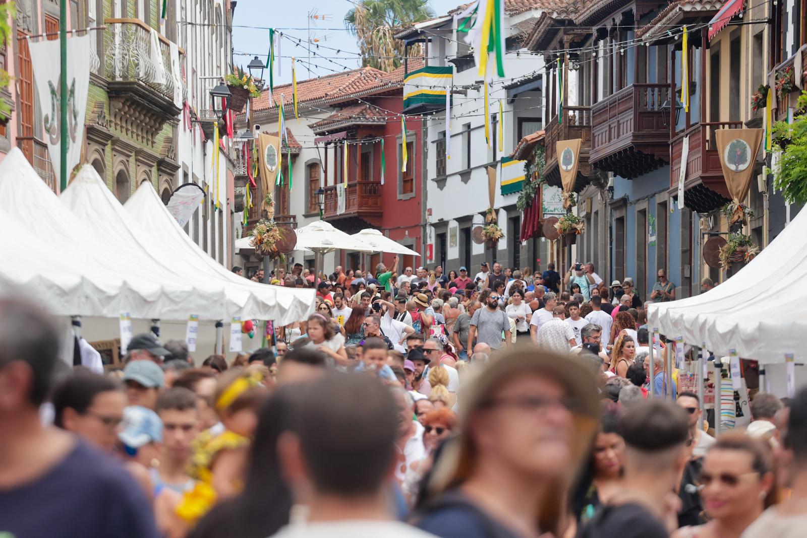 Alegría, color y calor en el Día de las Marías