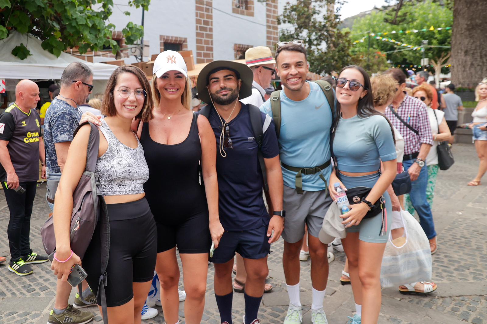 Alegría, color y calor en el Día de las Marías