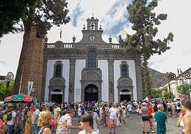 Teror rebosa devoción en el Día de Las Marías
