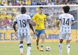 Mika Mármol, ante la Real.