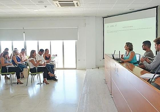 Encuentro en el Cabildo.