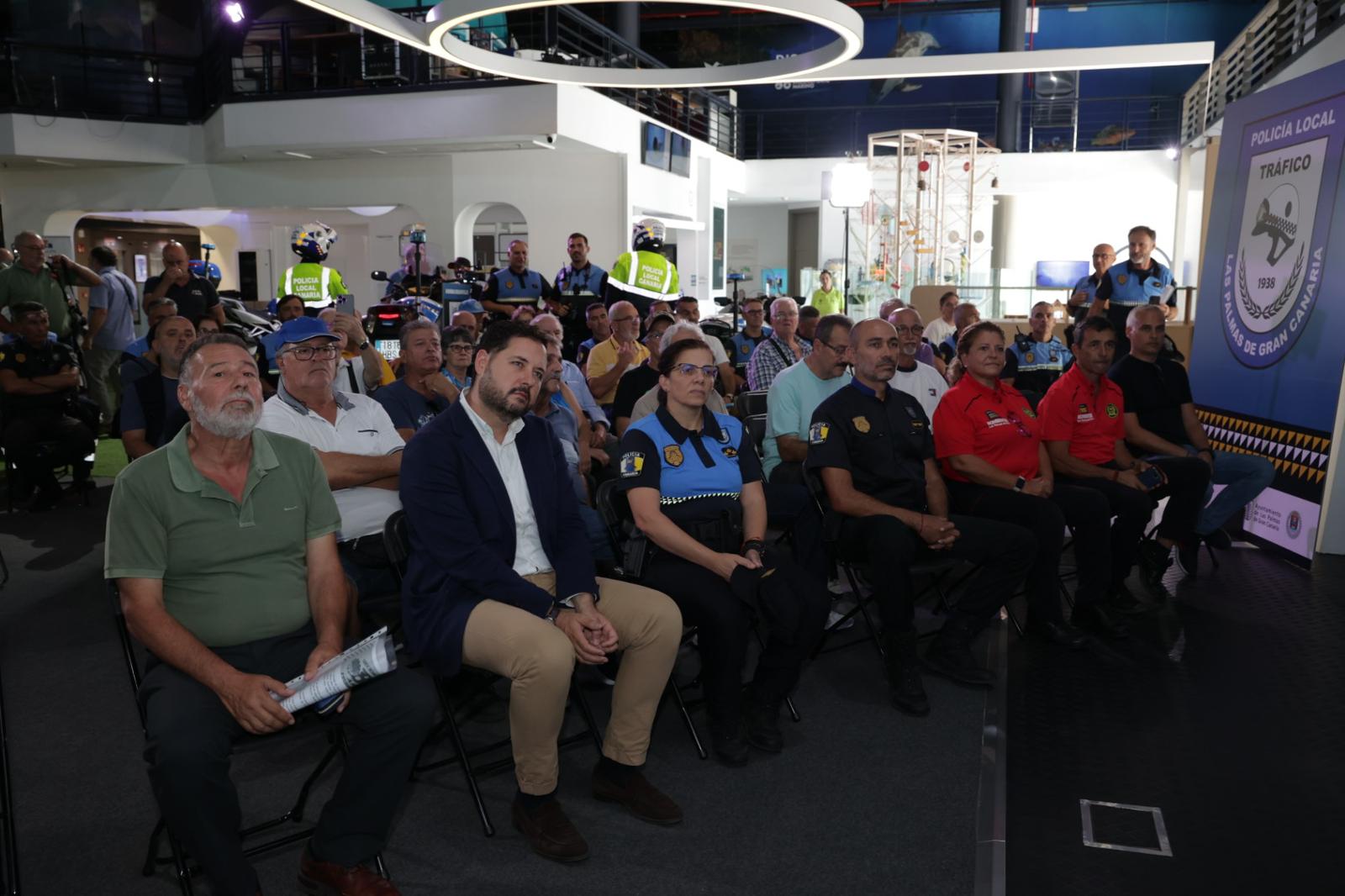 Exposición por el 85 aniversario de la Sección Motorizada de la Policía Local