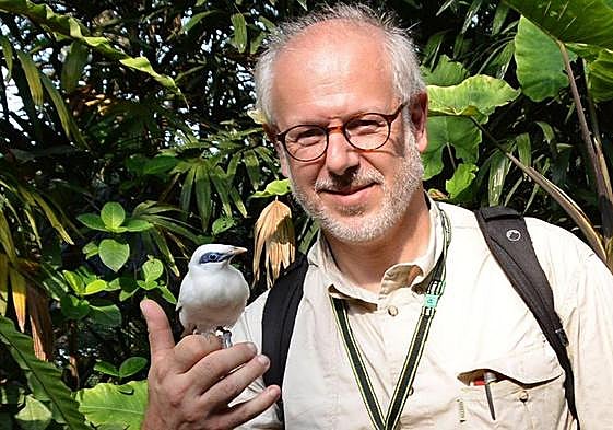 El profesor Theo Pagel.