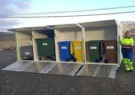 Foto de archivo de un punto limpio móvil.