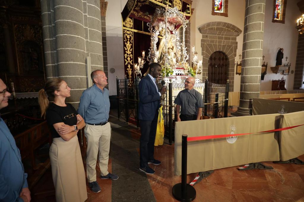 El CB Gran Canaria visita a la Virgen del Pino