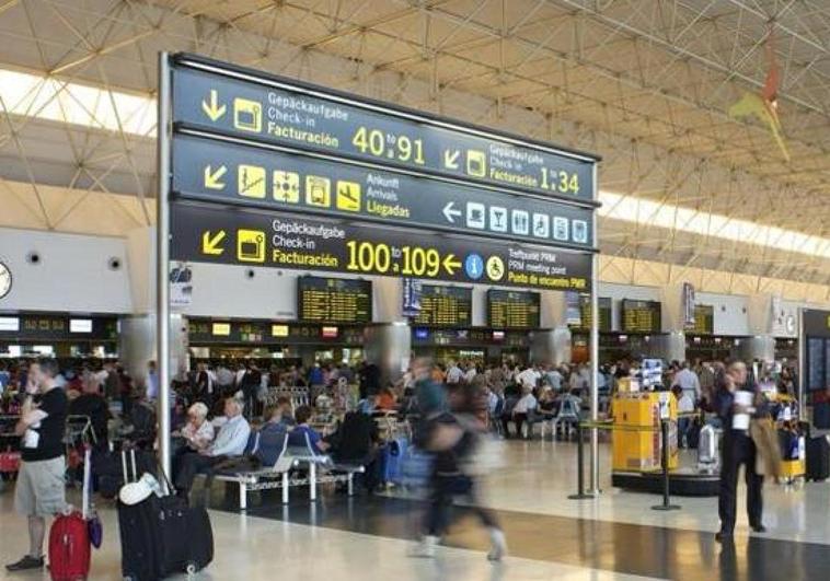 Canarias recibe más de 9 millones de pasajeros hasta agosto