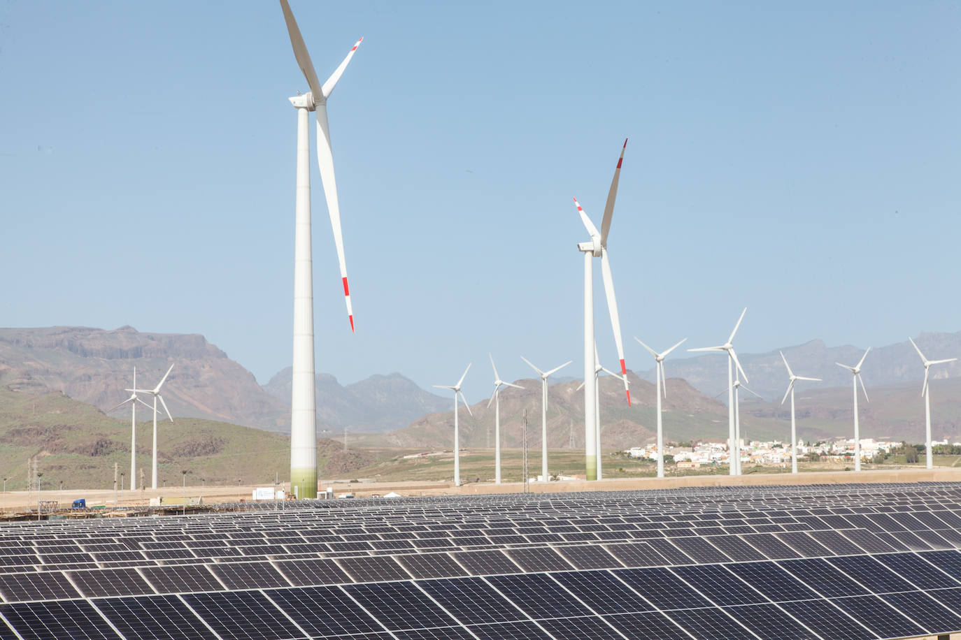 Foto del complejo de energías renovables de Ecoener en el sur de Gran Canaria.