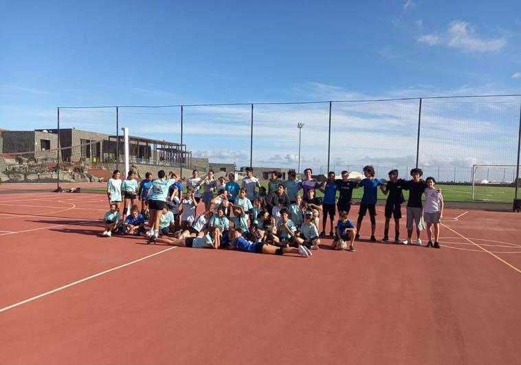 Cancha de voleibol en Costa Teguise