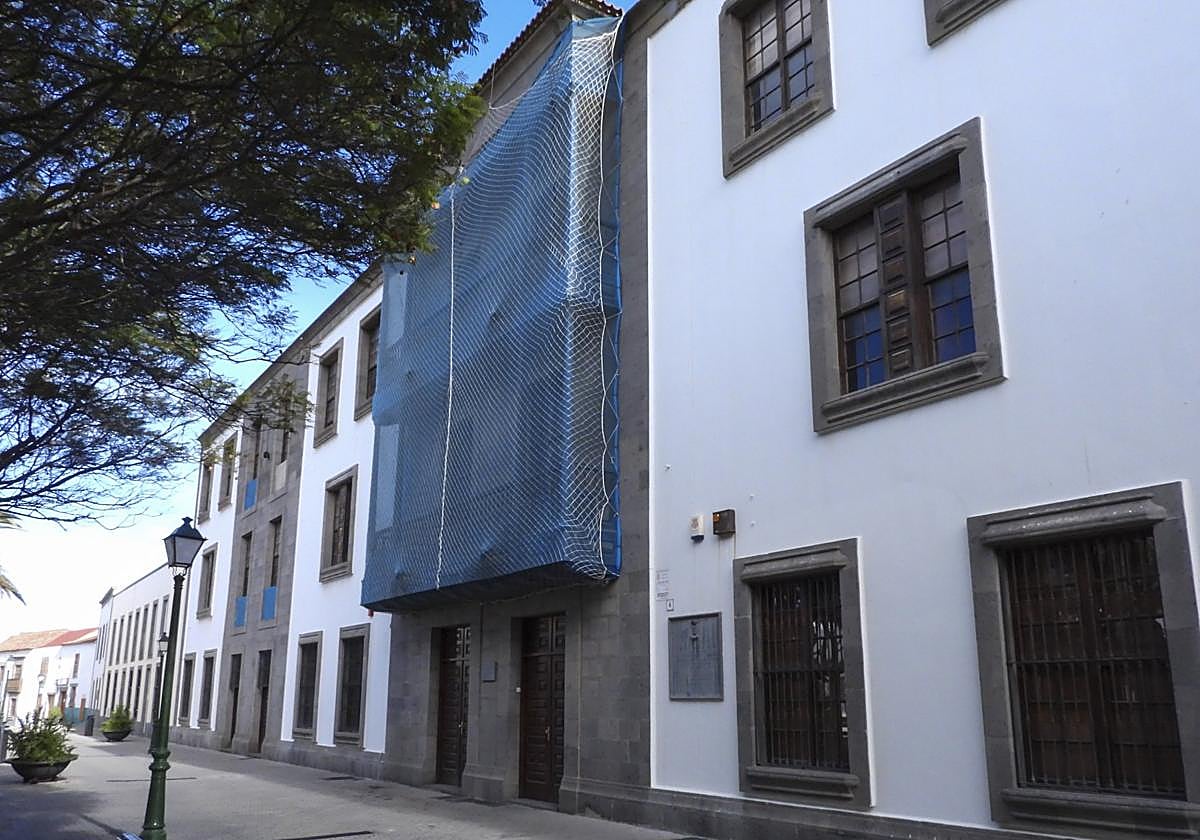 Fachada del antiguo Santa Rosalía.