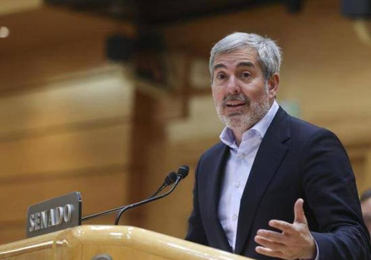 Clavijo ve «razonable» elevar la voz para que el Estado mire a Canarias en migración