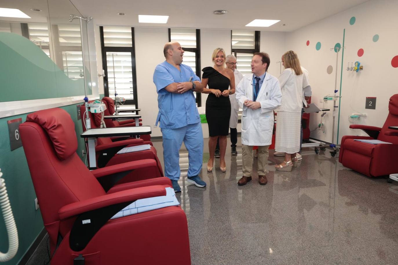 El Dr. Negrín pone en marcha un hospital de día de hematología