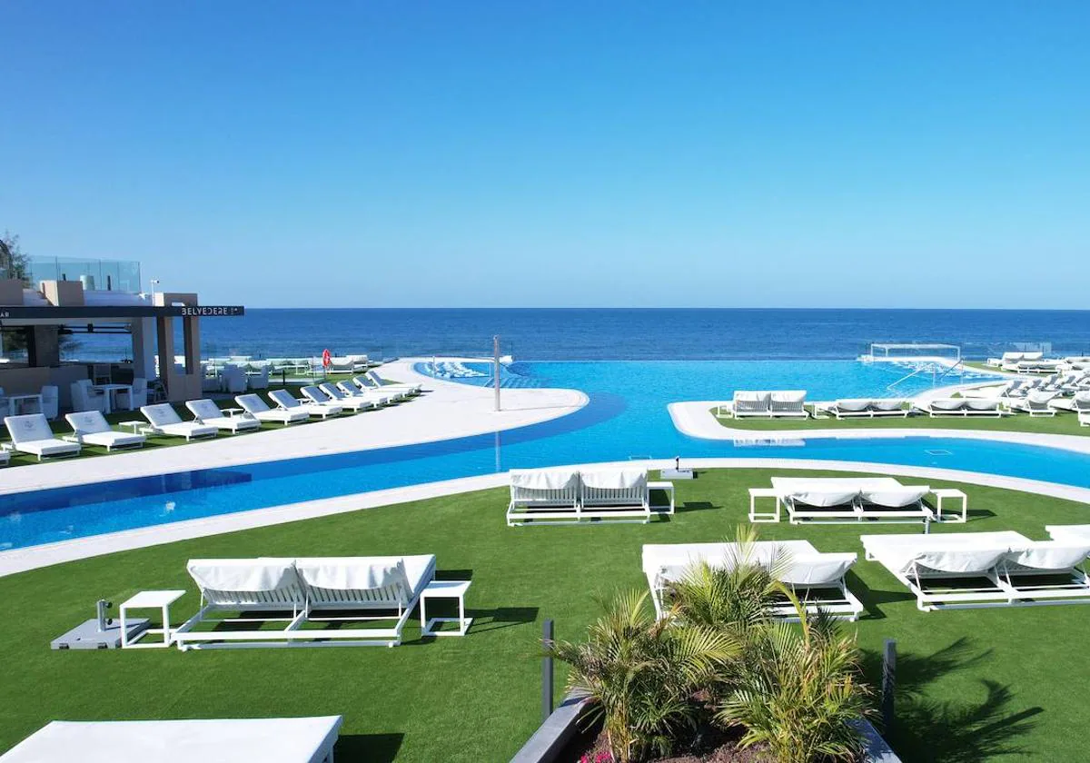 Perchel Beach Club renews its status as official sponsor of the Gran Canaria Swim Week by Moda Cálida 2023