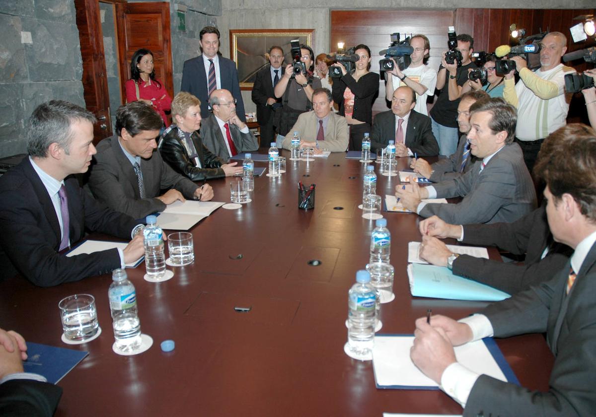 Ruano: «Se reproduce lo sucedido en 2006 sin haber aprendido nada»