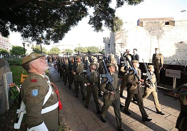 Las fiestas de La Naval siguen su curso con la conmemoración de la batalla de 1595