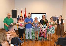 María González Calderín, tercera por la derecha, en el acto municipal de homenaje a las mujeres rurales