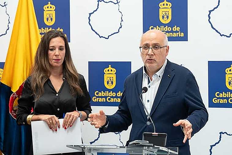 Gobierno y Cabildo han mantenido una reunión de trabajo este martes.