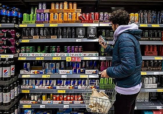 El Gobierno propone aumentar la tributación de las bebidas energéticas al 7%.