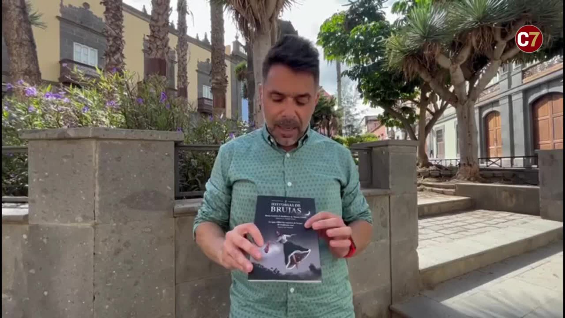 Historias de brujas de Canarias, de Gustavo Trujillo y Sarai Cruz.