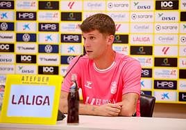 El jugador de la UD Marc Cardona.