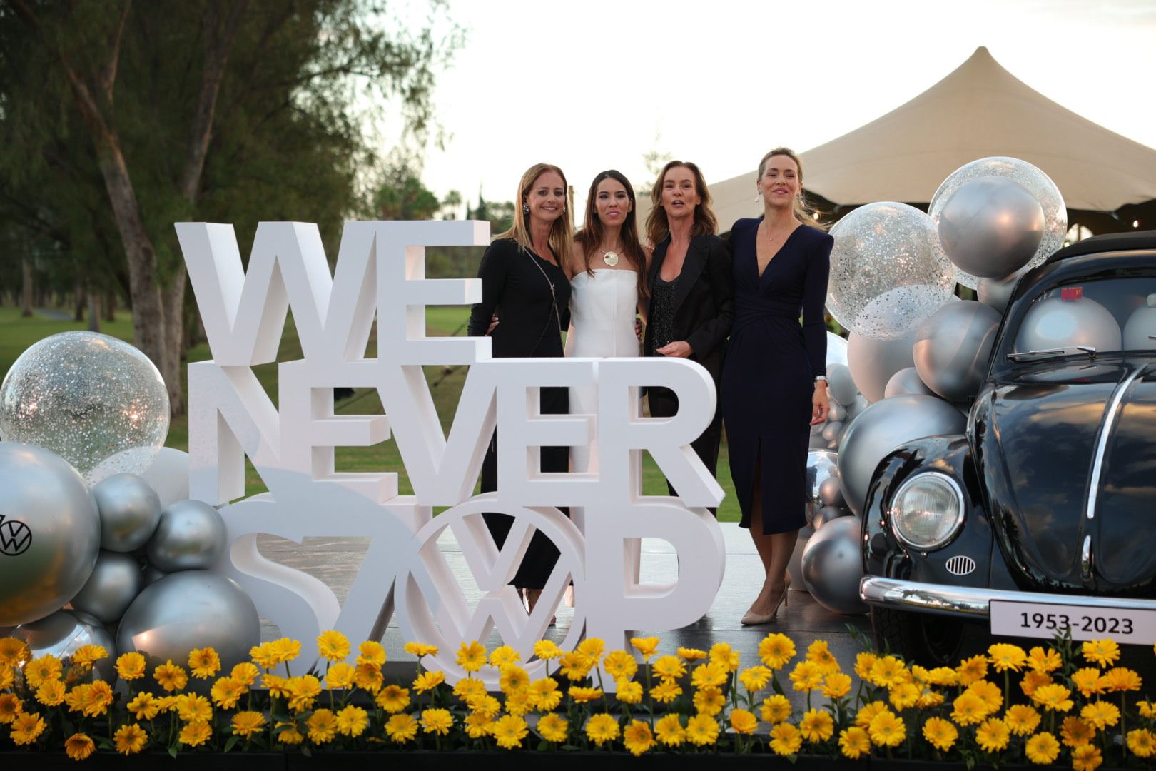 Luz, elegancia y color en la gran fiesta de VolksWagen