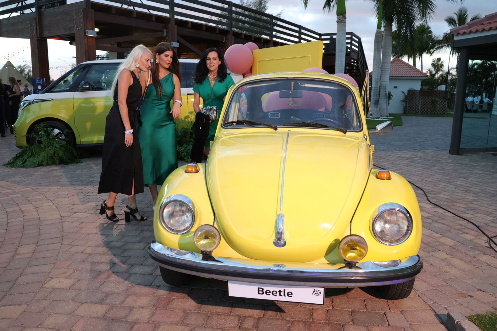 Luz, elegancia y color en la gran fiesta de VolksWagen