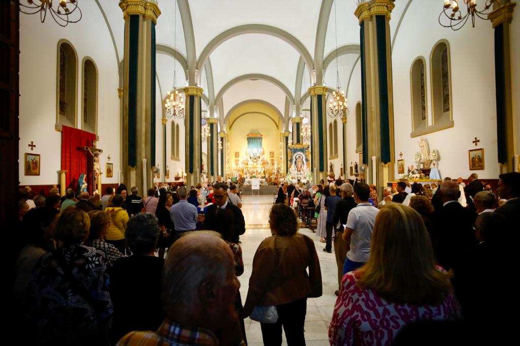 La procesión de La Naval, en imágenes