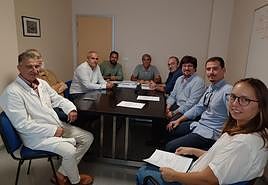 Firma del acta de replanteo con la empresa adjudicataria de las obras.