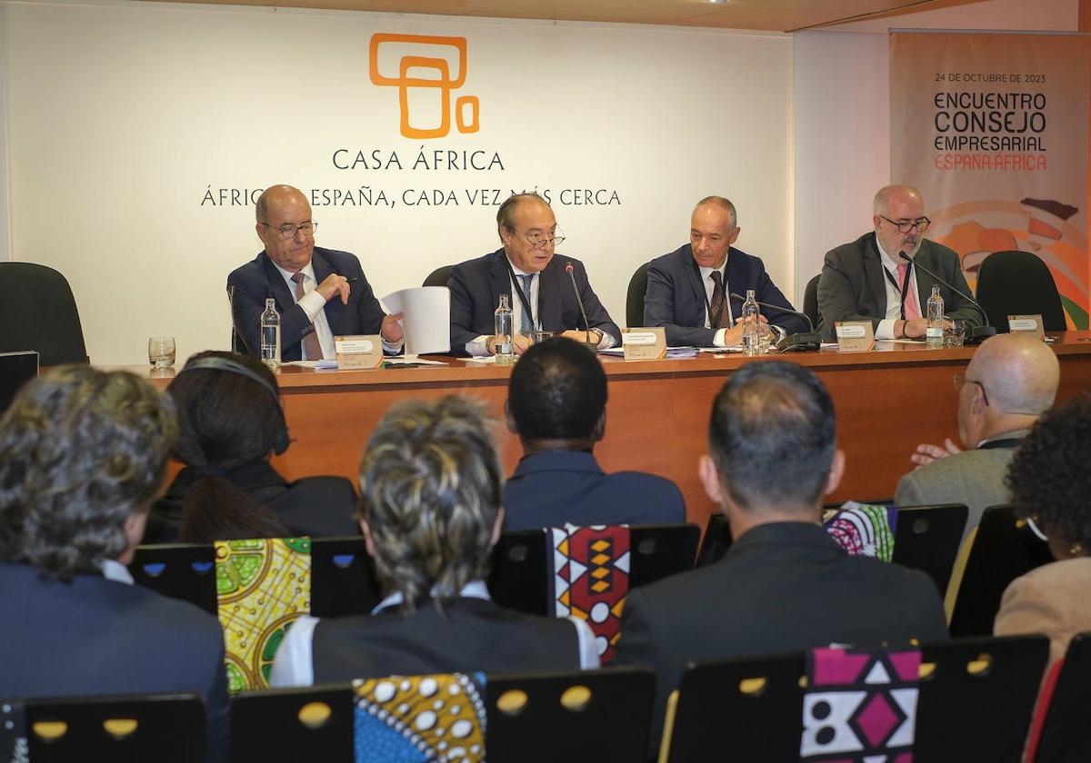 Canarias quiere ser puerta de entrada a Europa para las empresas africanas