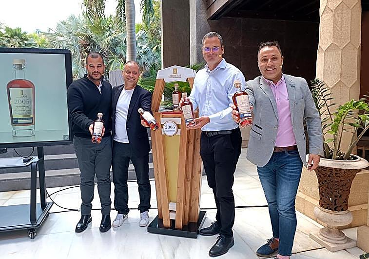 La presentación tuvo lugar este martes en el Hotel Santa Catalina.