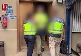 El hombre fue detenido en Puerto del Rosario.