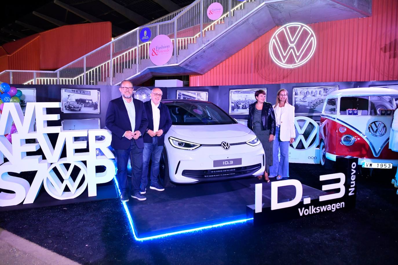 Comienzan los desfiles de Moda y amigos en la capital grancanaria