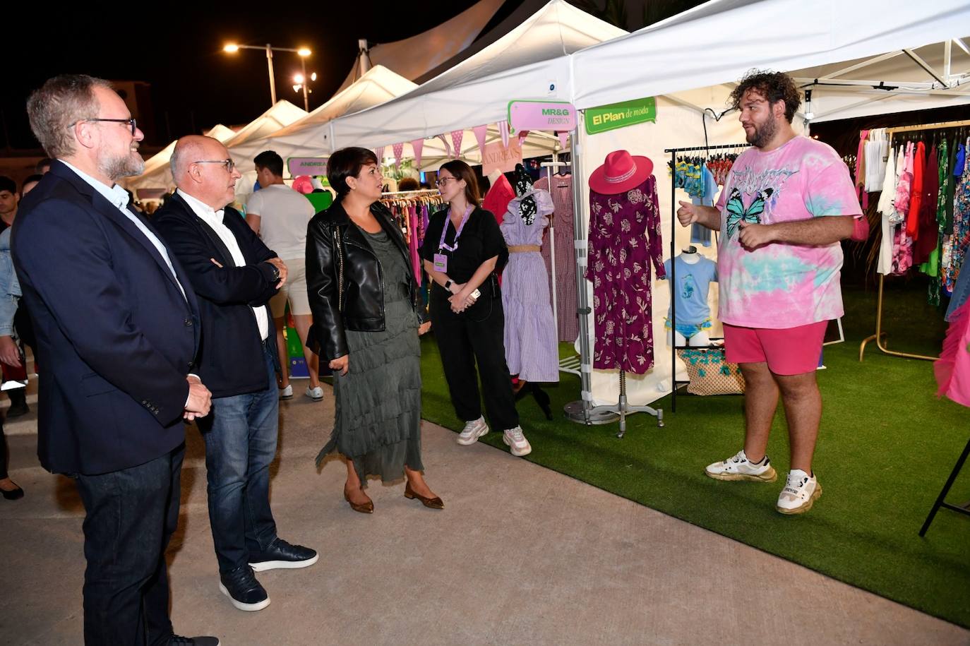Comienzan los desfiles de Moda y amigos en la capital grancanaria