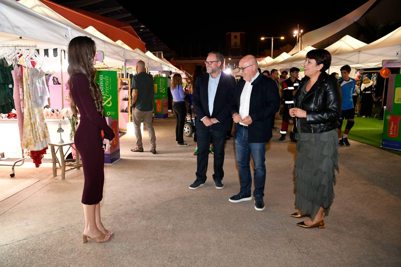 Comienzan los desfiles de Moda y amigos en la capital grancanaria