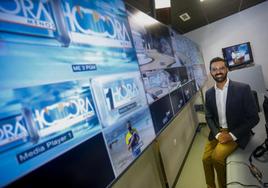 Vitorio Pérez, presentador del programa 1 Hora Menos de Videoreport Canarias.