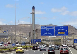 Muere un octogenario tras salirse de la GC-1 en Playa del inglés