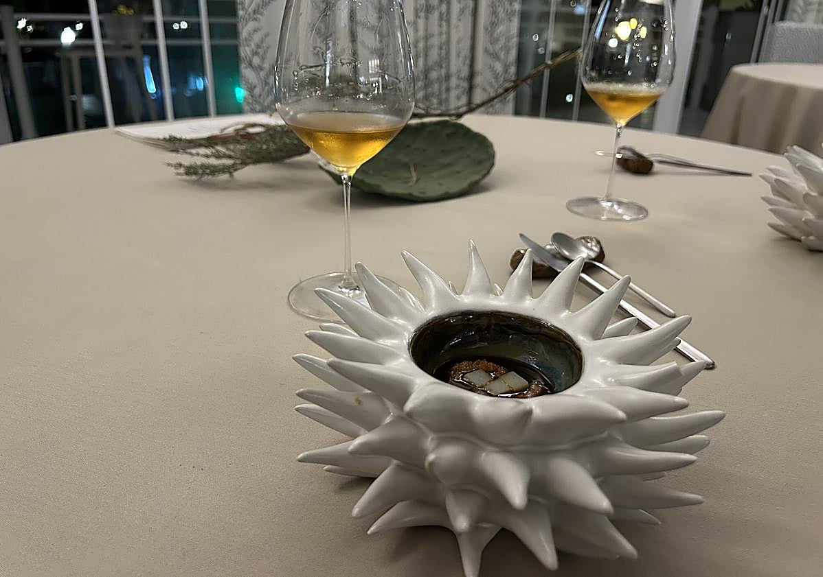 Imagen principal - Algunos de los platos del menú largo. 