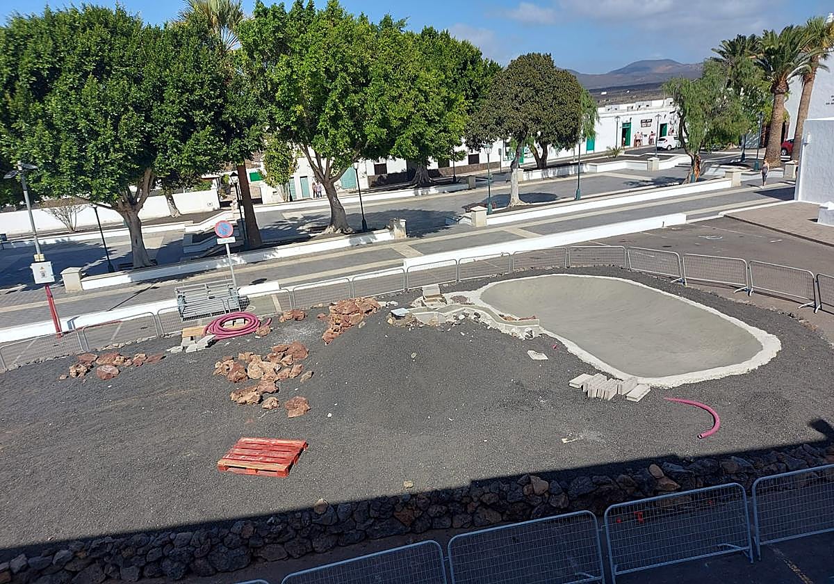 Montaje del belén de Yaiza.