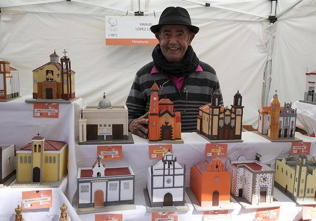 ¿Quiere vino de tuno indio, tarta o una iglesia?