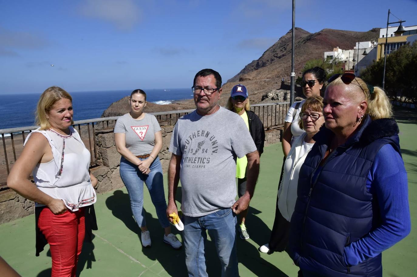 La familia del desaparecido en El Confital no se rinde