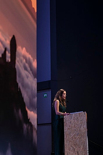 La consejera de Turismo, Jessica de León, durante su intervención en la inauguración.