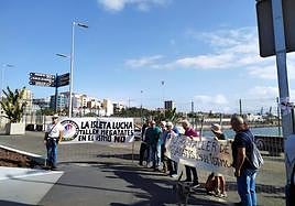 Imagen de archivo de una protesta del Foro ante el espacio que albergará el taller de megayates.