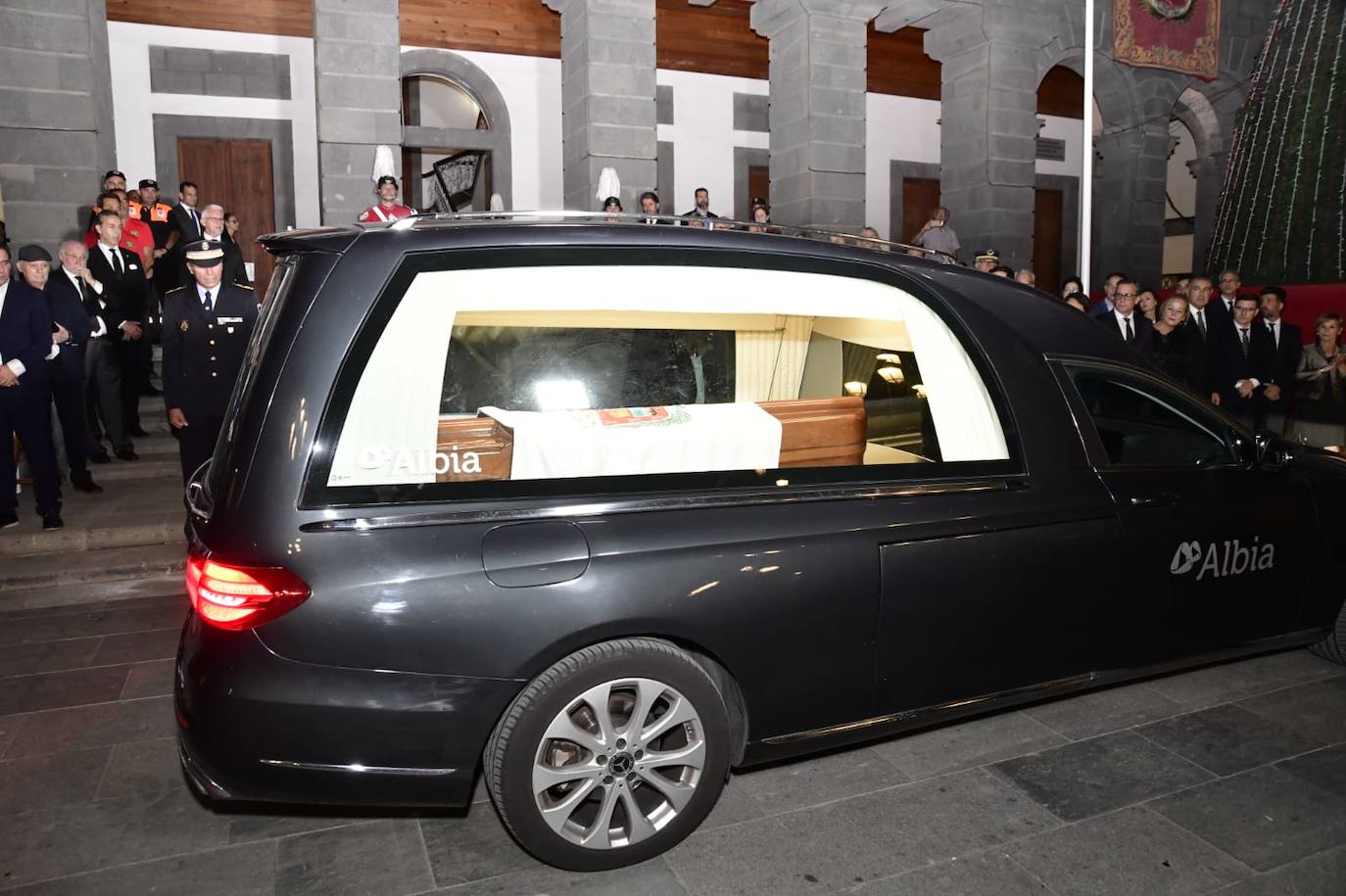 Capilla ardiente de Jerónimo Saavedra