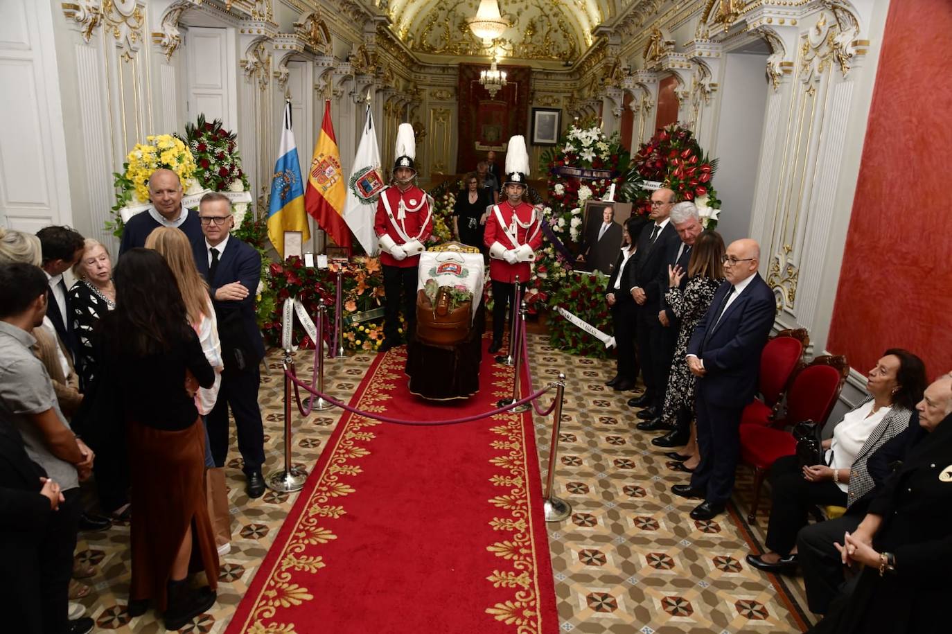 Capilla ardiente de Jerónimo Saavedra