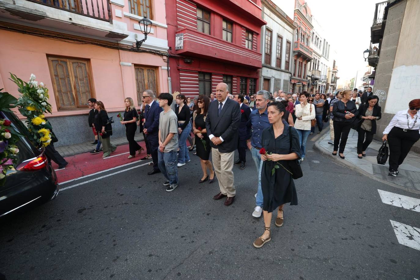 Último adiós a Jerónimo Saavedra